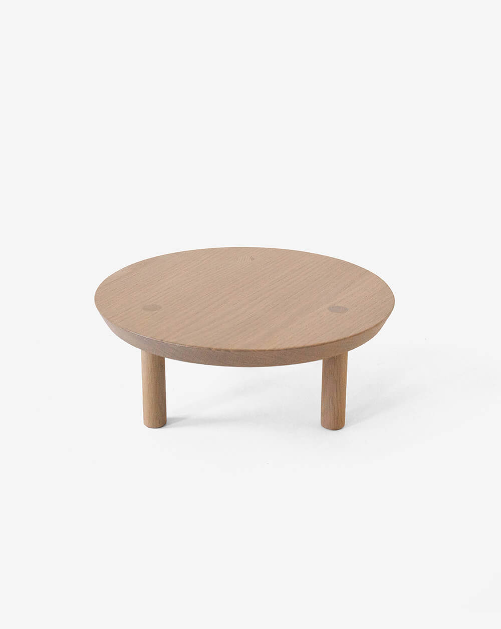 Nude Yucca Stand